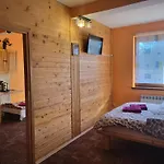 Apartamenty I Pokoje Goscinne Nowita