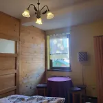 Apartamenty I Pokoje Goscinne Nowita